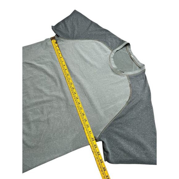 Lululemon Men's Gray Two Tone Raglan Sleeve SS Activewear T-Shirt - XL - sport - Picture 4 of 9